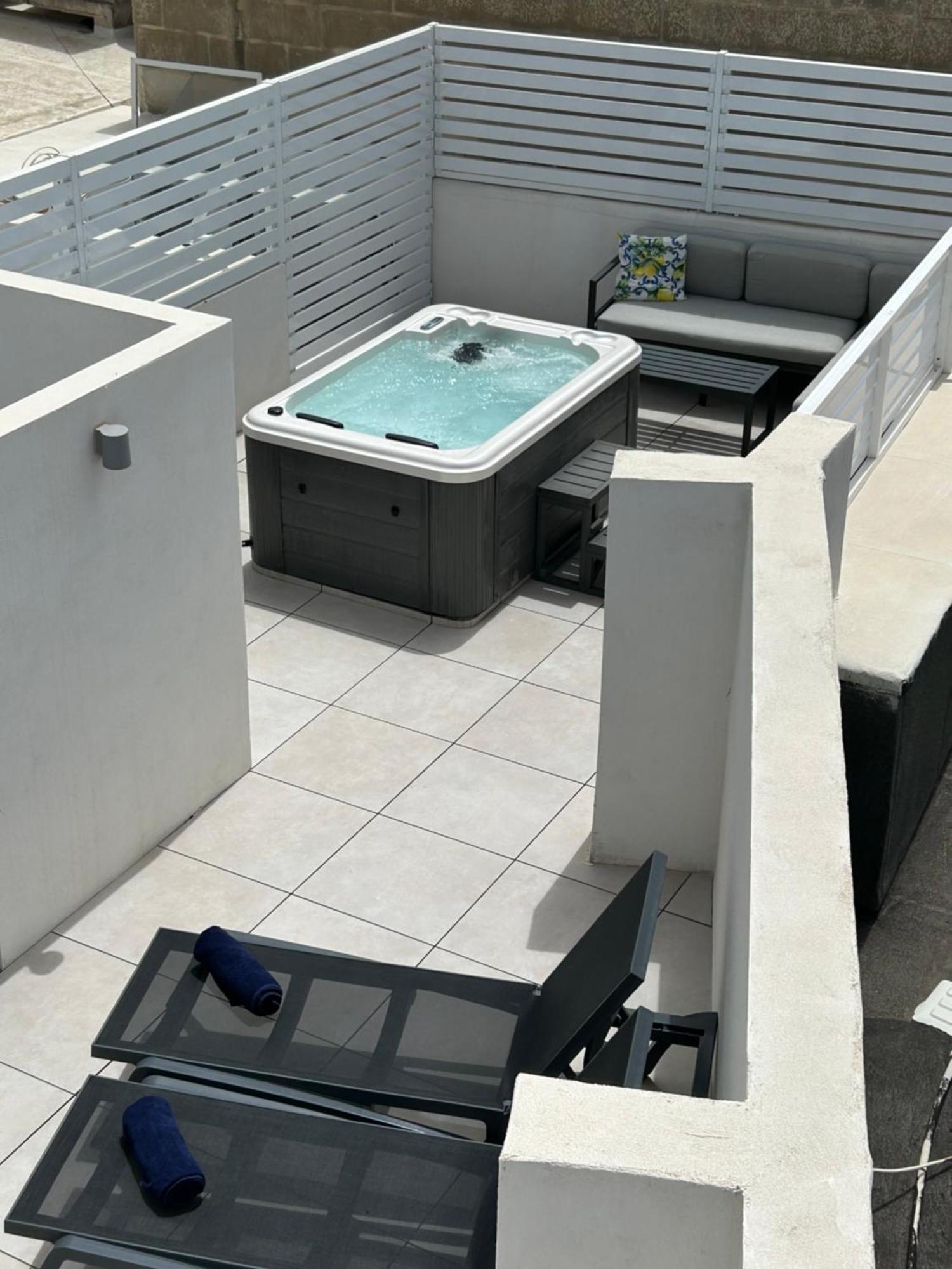 Bb De Rohan Żebbuġ Exterior foto